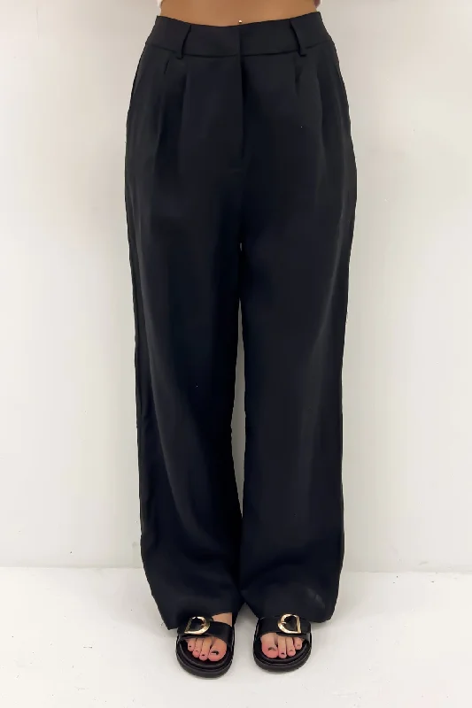 Aislinn Pant Black