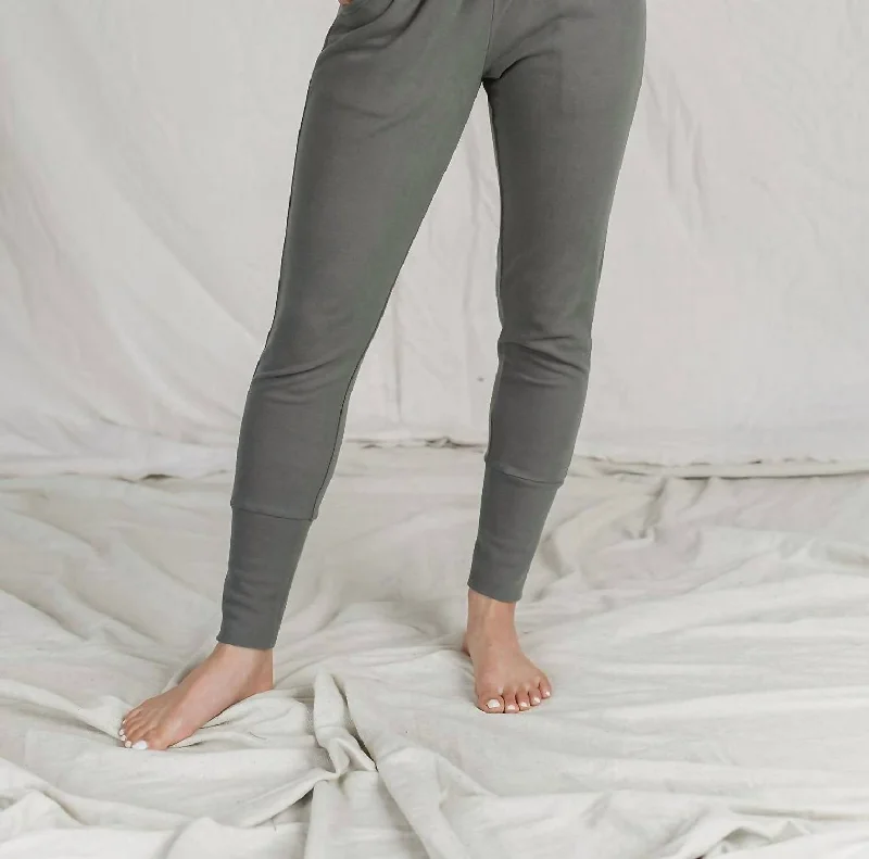 Performance Fleece Joggers In Wanderlust