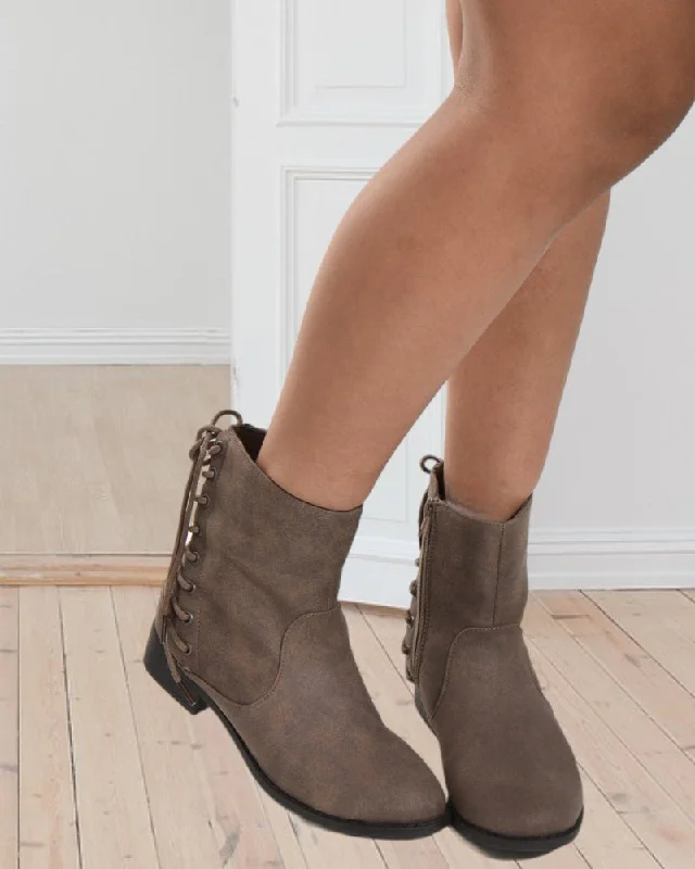 Myan Taupe Boots