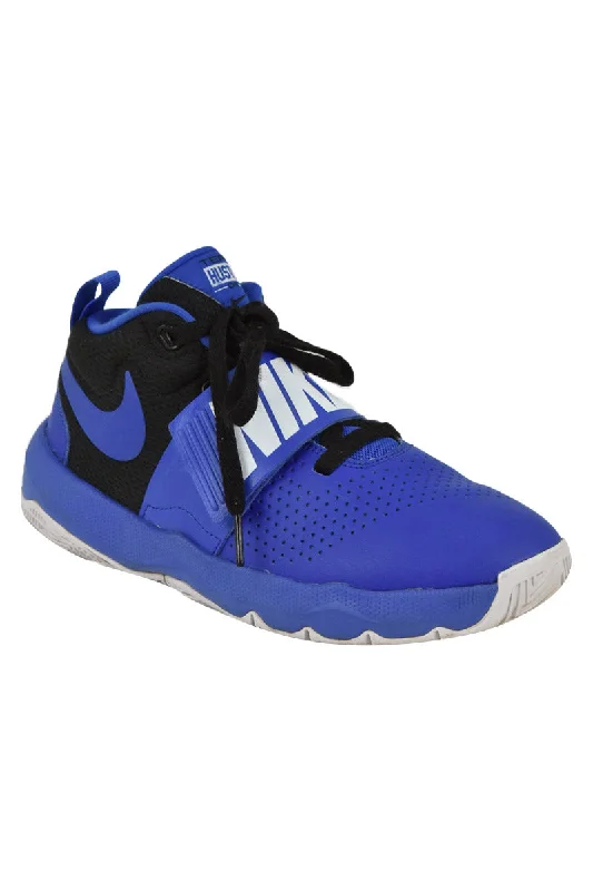 Nike Team Hustle Sneaker