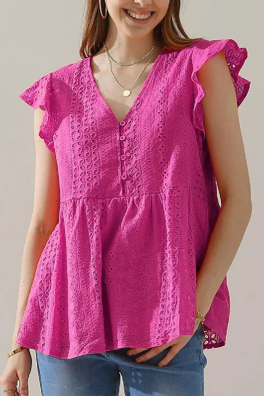 V NECK PUNCHING LACE RUFFLED TUNIC TOP